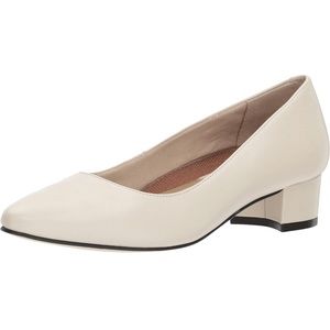 **BRAND NEW!!** Leather Block Heel Size 11 Wide